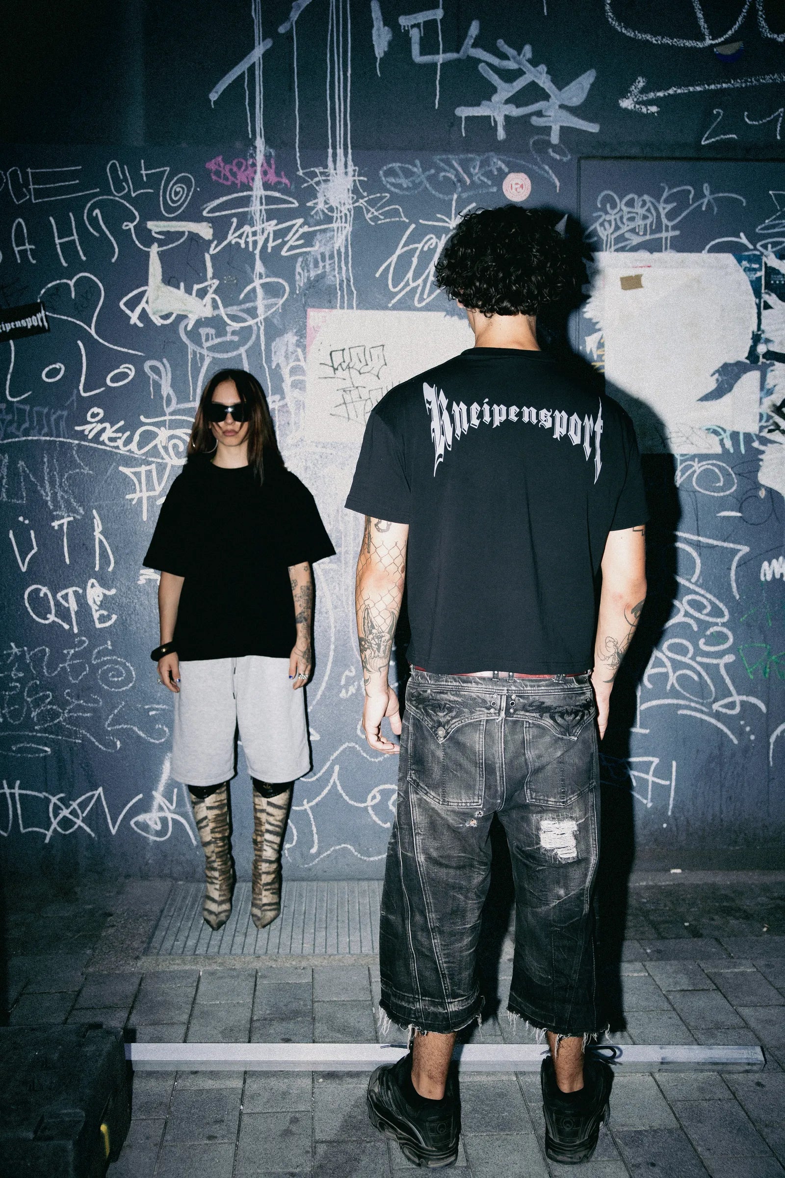 Kneipensport Backprint Cropped